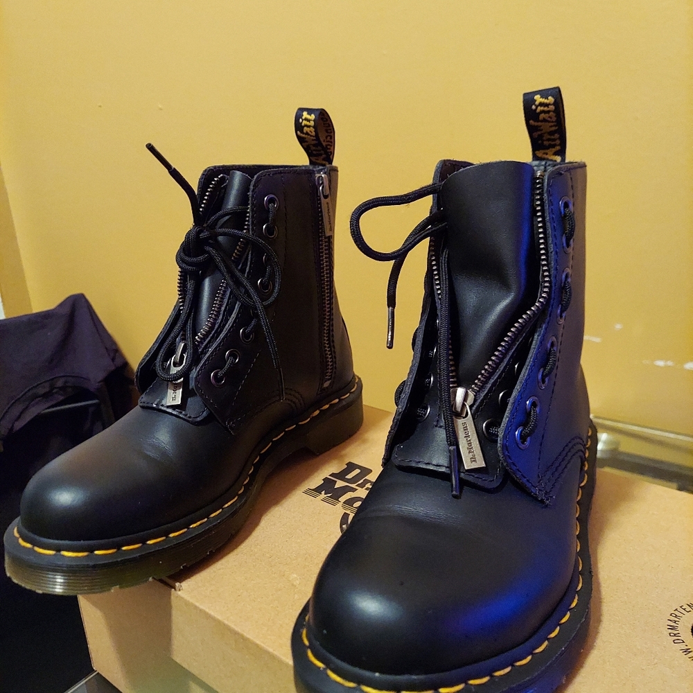 Dr martens original boots with bouncing soles...